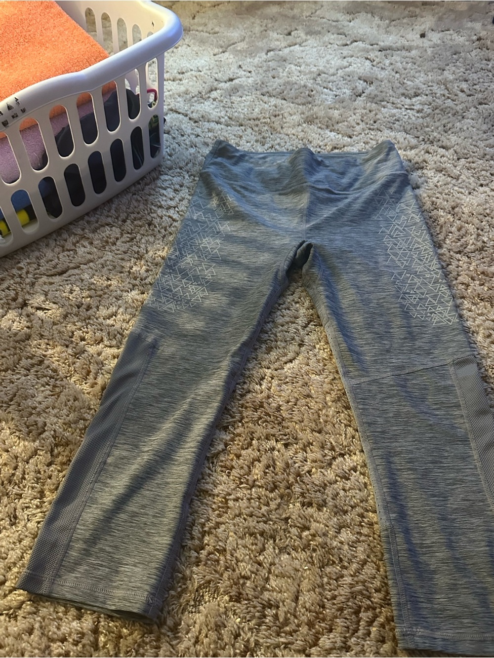 Women’s Gray Capris